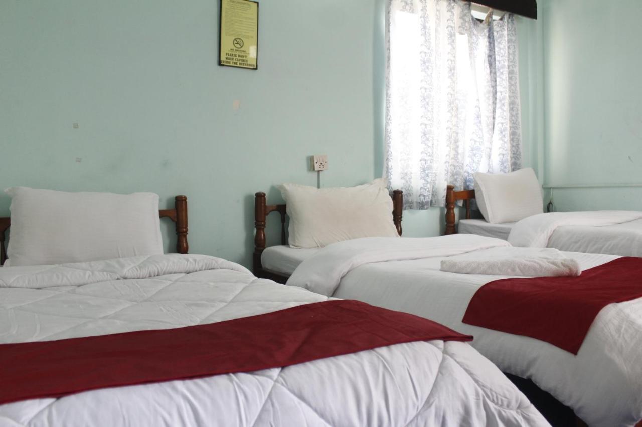 Pushpa Guest House Pokhara Exterior foto
